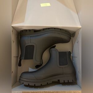 Women’s Everlane boot